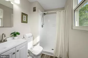 2926 Golden Fleece Dr, Pasadena, MD 21122 - Photo 18
