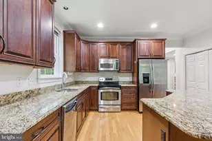 1000 Gomoljak Ln, Annapolis, MD 21401 - Photo 12