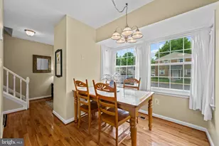 1736 Foxdale Ct, Crofton, MD 21114 - Photo 4