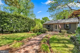 155 Ridgeway Cir, Arnold, MD 21012 - Photo 4
