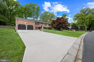 1243 Silver Run Dr, Pasadena, MD 21122 - Photo 2