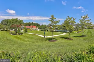 7927 Trailview Xing, Glen Burnie, MD 21060 - Photo 40