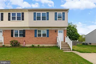 8011 Mansion House Crossing, Pasadena, MD 21122 - Photo 2