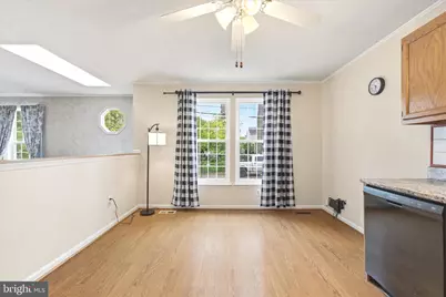 810 205th Street, Pasadena, MD 21122 - Photo 8