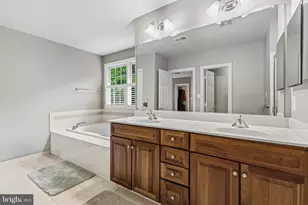 2906 Boyds Cove Dr, Annapolis, MD 21401 - Photo 60