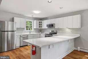 565 Sunset Knoll Rd, Pasadena, MD 21122 - Photo 14