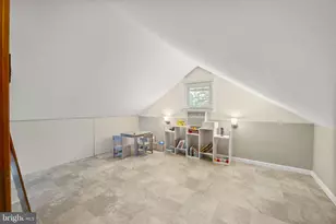 310 Townsend Ave, Brooklyn, MD 21225 - Photo 26
