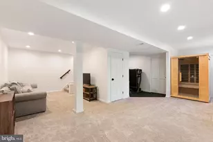 6222 Groveland Rd, Linthicum Heights, MD 21090 - Photo 32