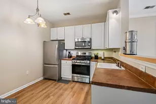 8733 Orchard Green Ct, Odenton, MD 21113 - Photo 14