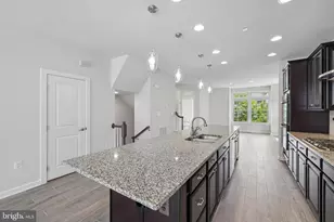 7415 Tennison Ln, Hanover, MD 21076 - Photo 20
