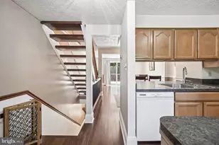 3636 Saltwood Glen, Pasadena, MD 21122 - Photo 4