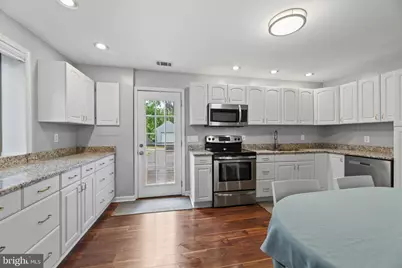 243 Mallard Drive, Pasadena, MD 21122 - Photo 10
