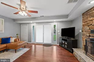 243 Mallard Dr, Pasadena, MD 21122 - Photo 8