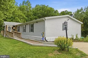415 Dutch Dr, Lothian, MD 20711 - Photo 2