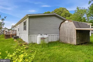 415 Dutch Dr, Lothian, MD 20711 - Photo 32