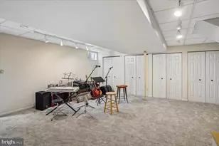 726 Hillcrest Dr, Annapolis, MD 21409 - Photo 38