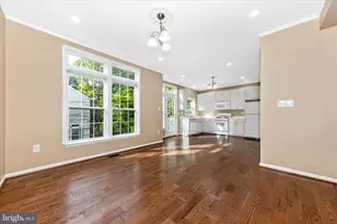 8232 Lyndhurst St, Laurel, MD 20724 - Photo 8