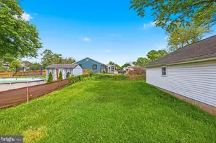 6231 Groveland Rd, Linthicum Heights, MD 21090 - Photo 16