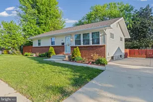 113 Wallace Ave, Baltimore, MD 21225 - Photo 1
