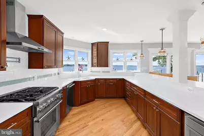 7526 Rock Creek Way, Pasadena, MD 21122 - Photo 14