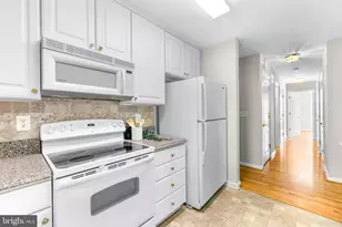 712 Partridge Ln, Glen Burnie, MD 21060 - Photo 22