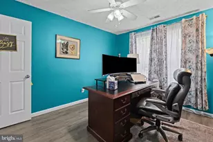609 Frogs Leap Ct, Glen Burnie, MD 21060 - Photo 40