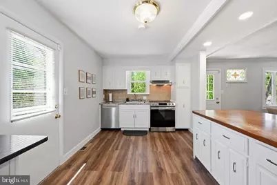 708 Glenview Avenue, Glen Burnie, MD 21061 - Photo 10