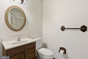 7910 S Cartier Ct, Severn, MD 21144 - Photo 22