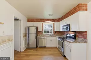 7910 S Cartier Ct, Severn, MD 21144 - Photo 4