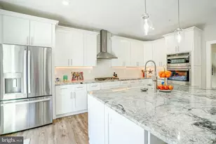 8331 Woodland Rd, Pasadena, MD 21122 - Photo 22