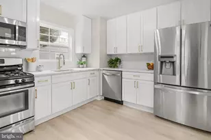 603 Chapelgate Dr, Odenton, MD 21113 - Photo 12