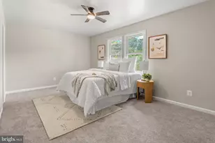 603 Chapelgate Dr, Odenton, MD 21113 - Photo 16