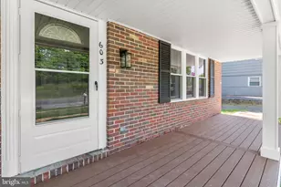 603 Chapelgate Dr, Odenton, MD 21113 - Photo 2