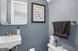 422 First St, Annapolis, MD 21403 - Photo 12