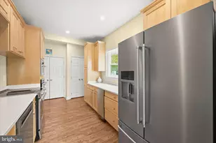 7720 W Shore Rd, Pasadena, MD 21122 - Photo 14