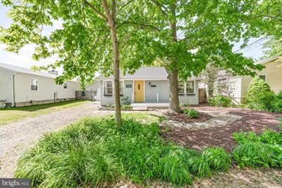 1223 Pine Avenue, Shady Side, MD 20764 - Photo 2