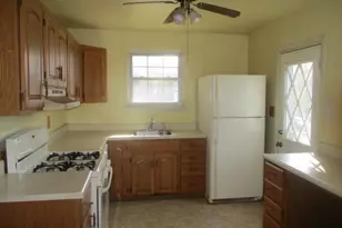 178 9th St, Pasadena, MD 21122 - Photo 8