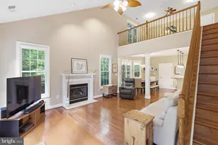 1902 Salford Ct, Crofton, MD 21114 - Photo 14