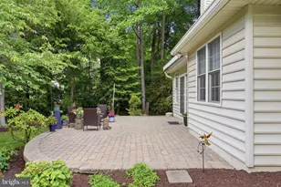 1902 Salford Ct, Crofton, MD 21114 - Photo 32