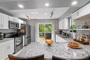 7107 Pickering Ct, Glen Burnie, MD 21061 - Photo 8