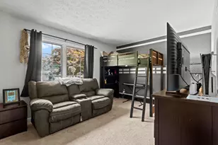 7107 Pickering Ct, Glen Burnie, MD 21061 - Photo 16
