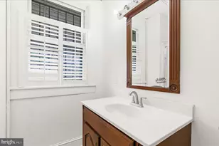 17 2nd Ave, Baltimore, MD 21225 - Photo 16