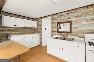 17 2nd Ave, Baltimore, MD 21225 - Photo 20