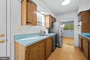 8091 Phirne Rd E, Glen Burnie, MD 21061 - Photo 12