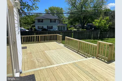 301 Beverley Place, Edgewater, MD 21037 - Photo 2