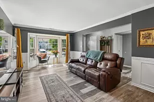 1408 Harwick Ct, Crofton, MD 21114 - Photo 4