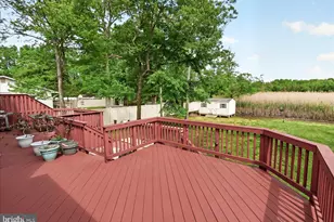 3847 Holly Dr, Edgewater, MD 21037 - Photo 26