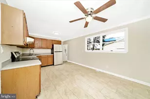 111 Range Rd, Glen Burnie, MD 21061 - Photo 12
