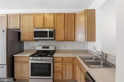 7212 Banwell Court, Hanover, MD 21076 - Photo 10
