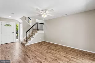 1912 Tupello Pl, Crofton, MD 21114 - Photo 6